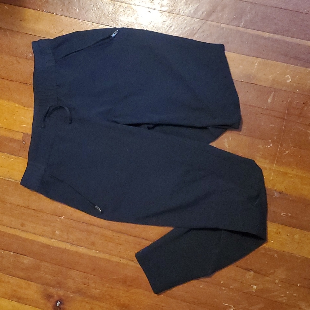 Kuhl joggers